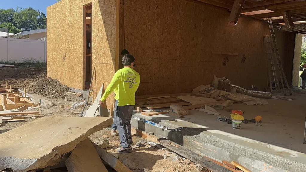 custom new home construction with pool in southern california 15