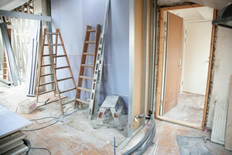 Bathroom Remodeling: Local Cost Factors Homeowners Should Know 5 Bathroom Remodeling: Local Cost Factors Homeowners Should Know
